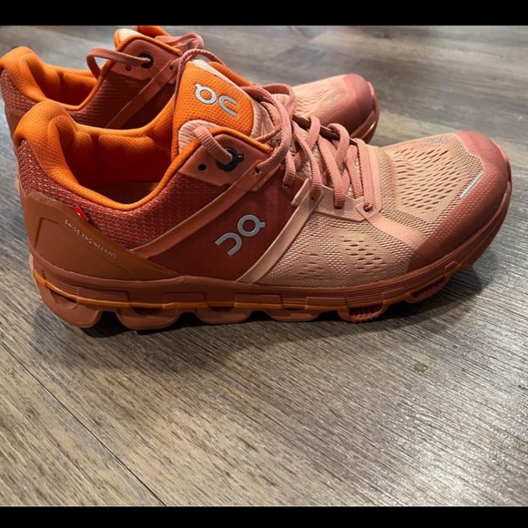 On cloudance by Swiss - Picture 2 of 4